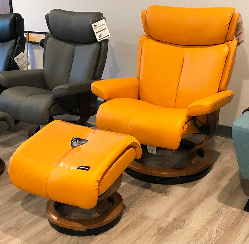 Stressless Magic Paloma Clementine Leather Recliner Chair and Ottoman