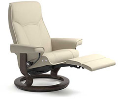 Stressless Senator Power LegComfort Classic Recliner Chair