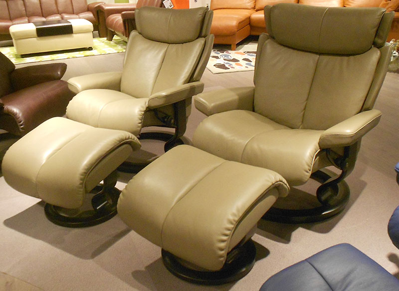 Stressless Magic Royalin Mole Leather Recliner Chair - Florescent